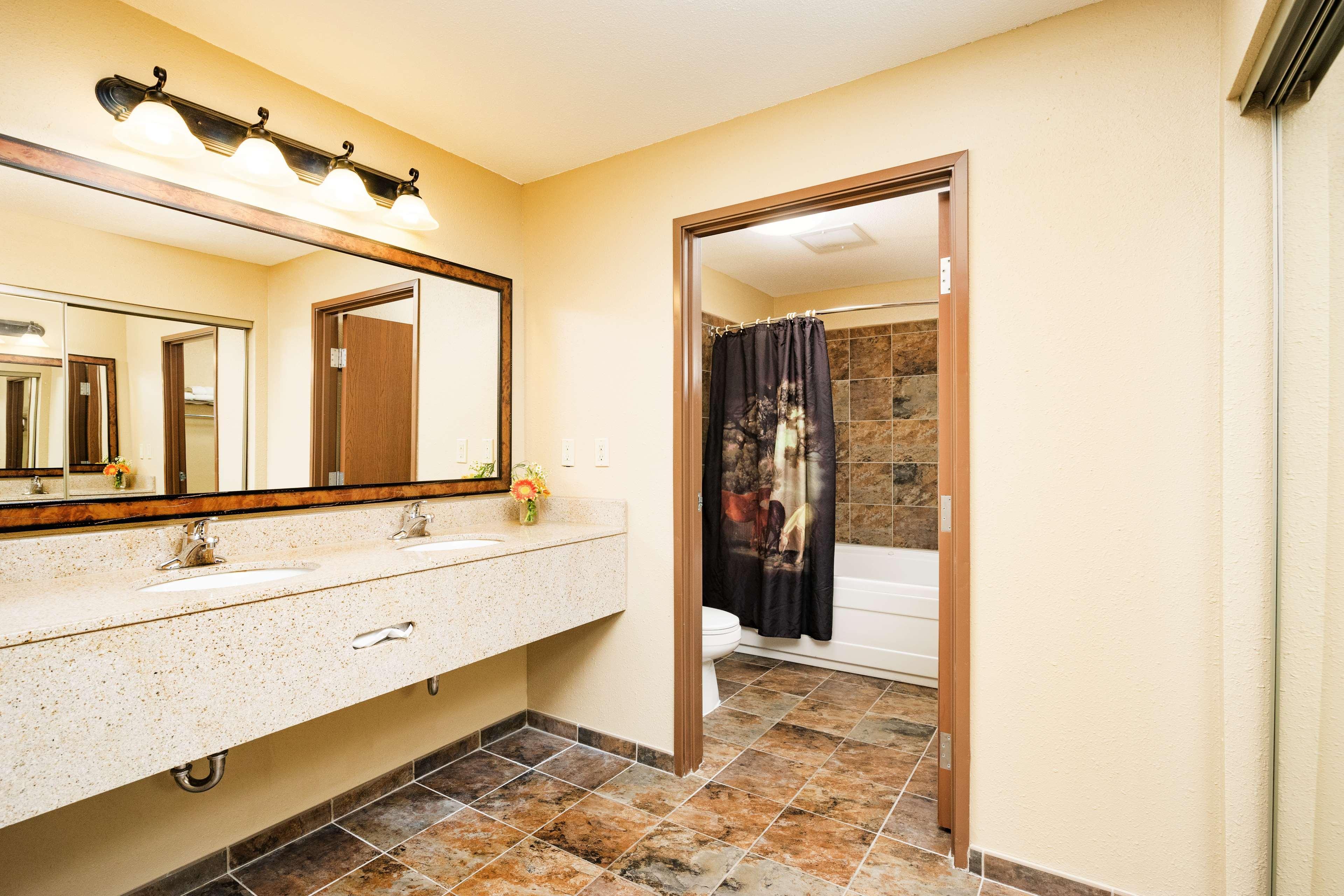 Best Western Plus Kelly Inn & Suites Billings Ngoại thất bức ảnh