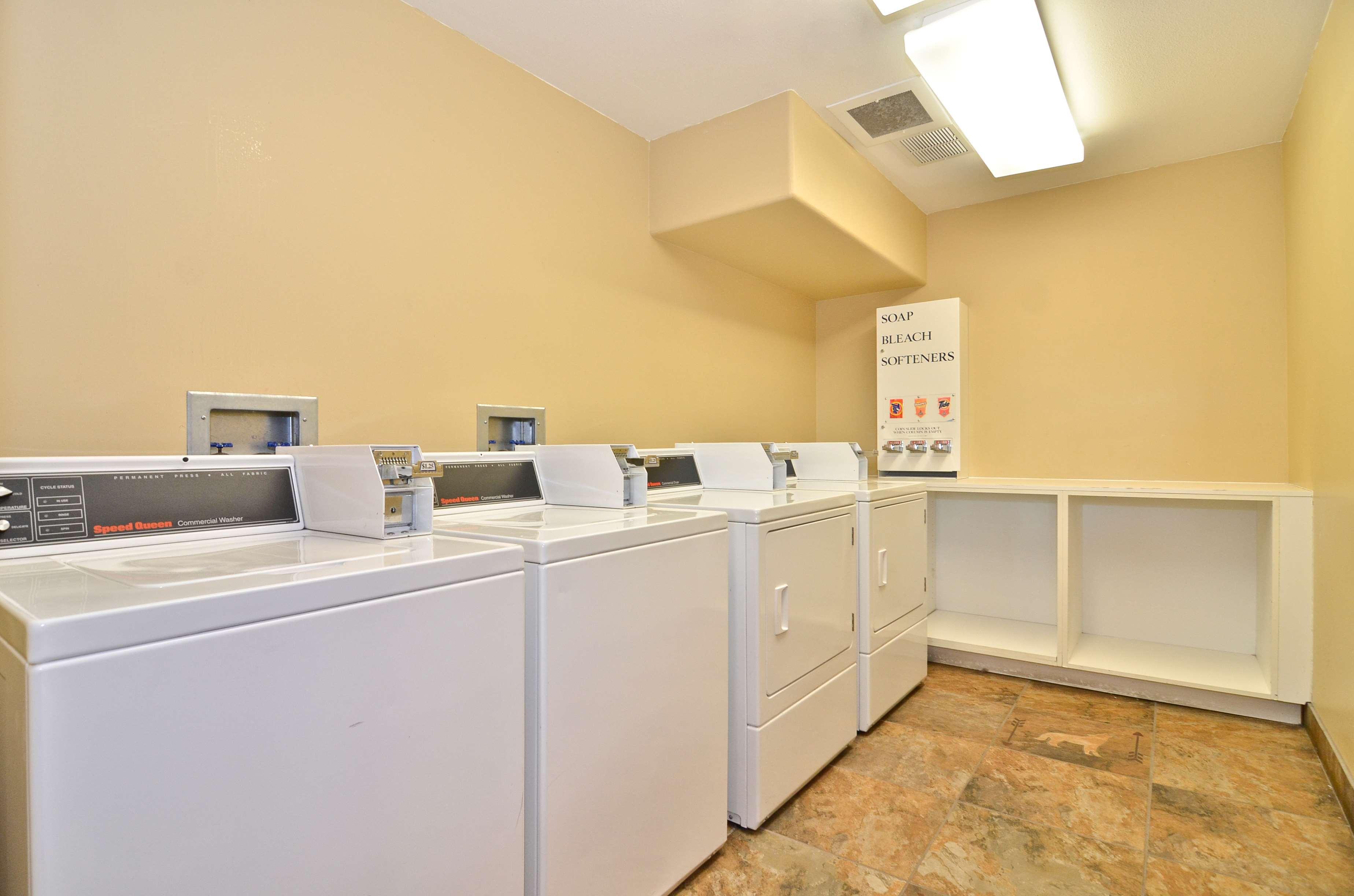Best Western Plus Kelly Inn & Suites Billings Ngoại thất bức ảnh
